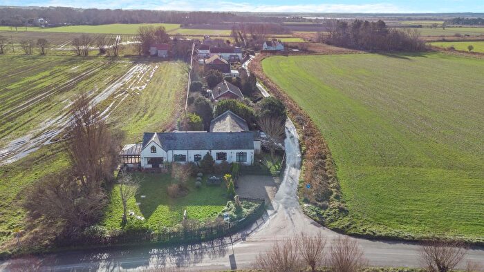 6 Bedroom Detached House For Sale In Horsey Corner, Horsey, Great Yarmouth, NR29