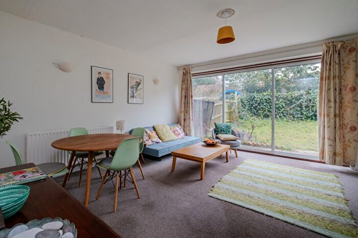 3 Bedroom Terraced House To Rent In Townley Road, London, SE22