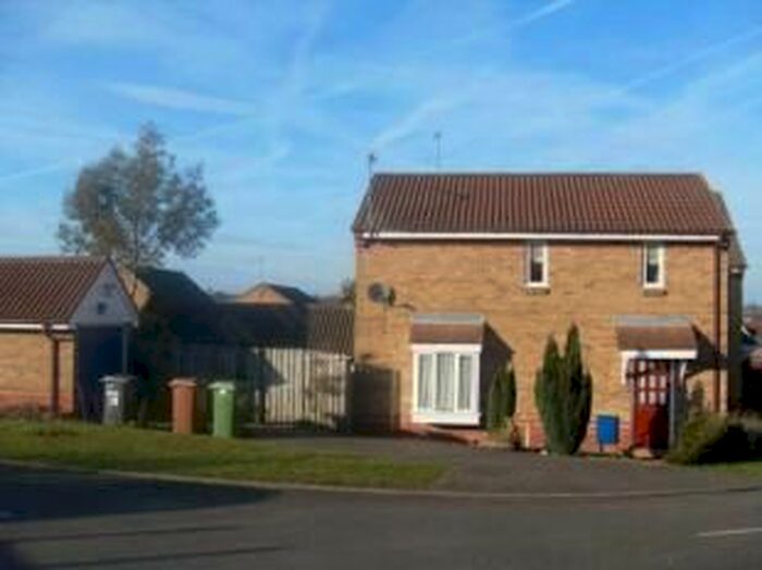 3 Bedroom Detached House To Rent In Balmoral Close, Wellingborough, NN8
