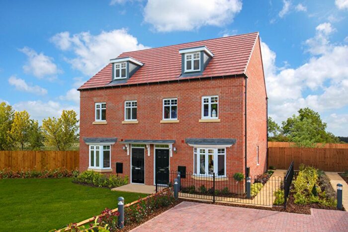 3 Bedroom End Of Terrace House For Sale In Salhouse Road, Sprowston, Norwich, NR13
