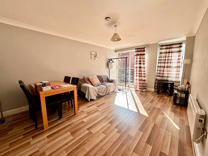 3 Bedroom Apartment For Sale In Edward Street, Birmingham, B1