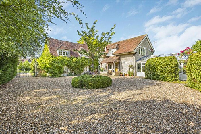 6 Bedroom Detached House For Sale In Roke, Wallingford, Oxfordshire, OX10