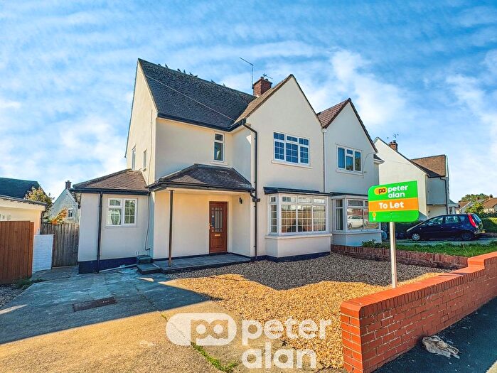 3 Bedroom Semi-Detached House To Rent In Tennyson Road, Penarth, Vale Of Glamorgan, CF64