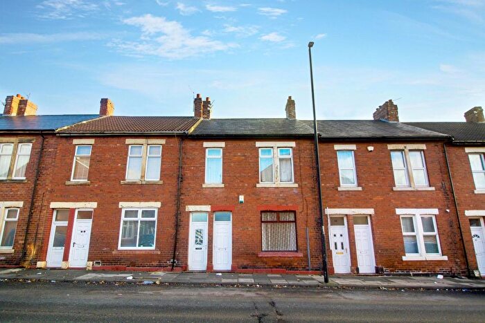 2 Bedroom Flat To Rent In Norham Road, North Shields, NE29