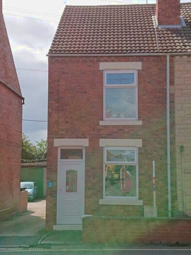 2 Bedroom End Of Terrace House To Rent In Welbeck Street, Whitwell, S80