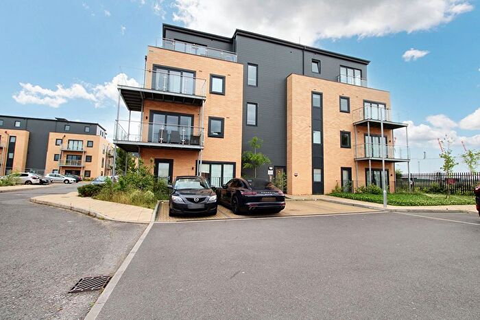 1 Bedroom Flat To Rent In Newtown Road, New Town Apartments Newtown Road, TN24