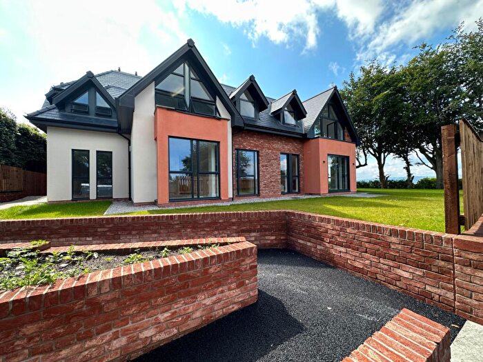 2 Bedroom Apartment For Sale In Cottage Lane, Teviot Bank, CH60