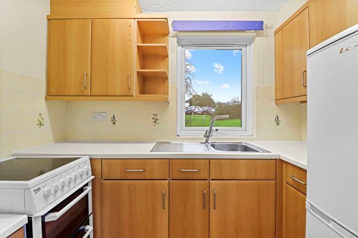 1 Bedroom Flat For Sale In Brookside Avenue, Polegate, BN26