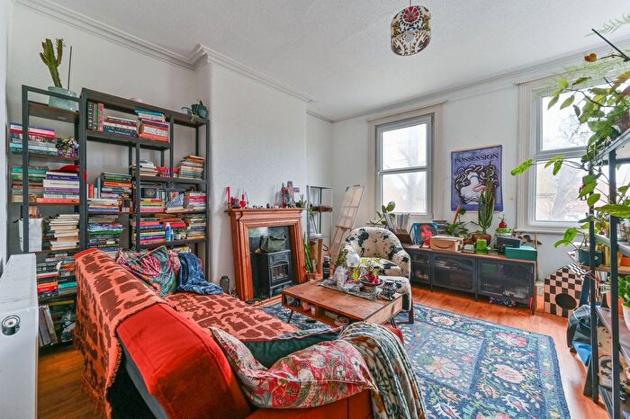 1 Bedroom Flat For Sale In Clifton Road, Selhurst, London, SE25