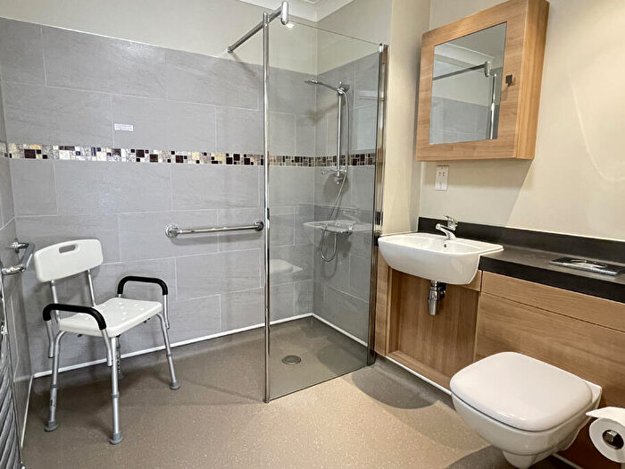 2 Bedroom Retirement Property For Sale In No. Village Centre, Richmond Villages Aston On Trent, Derbyshire, DE72