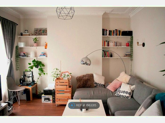1 Bedroom Flat To Rent In Parkhurst Road, London, N7
