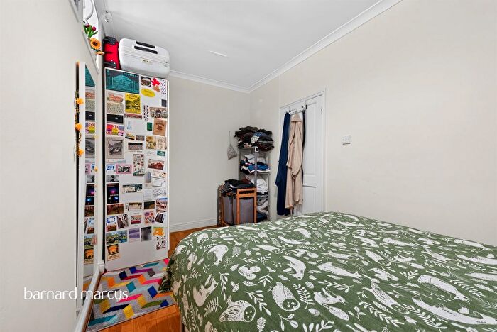 1 Bedroom Flat To Rent In Roehampton High Street, London, SW15