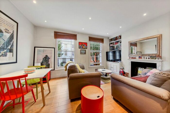 2 Bedroom Flat To Rent In Lonsdale Road, London, W11