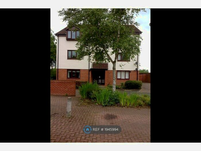 1 Bedroom Flat To Rent In Golf View, Ingol, Preston, PR2