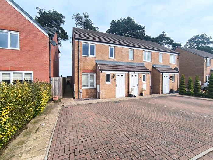 2 Bedroom End Of Terrace House For Sale In Chancellor Court, Kingsthorpe, NN2