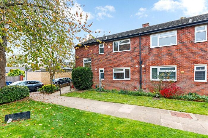 1 Bedroom Apartment To Rent In Walton Manor Court, Oxford, Oxfordshire, OX2