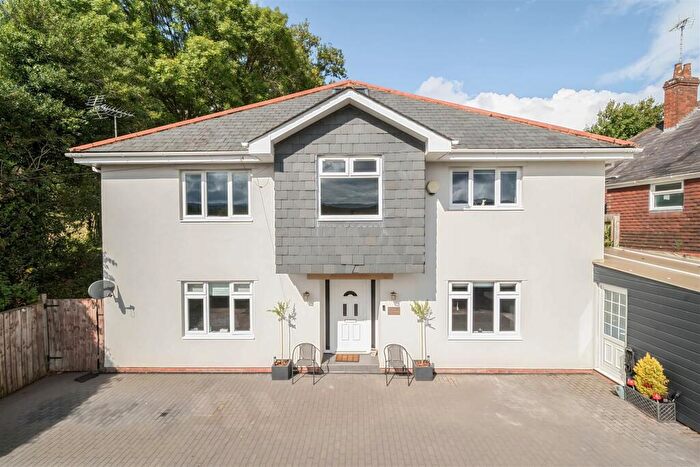 5 Bedroom Detached House For Sale In Kennford, Exeter, EX6