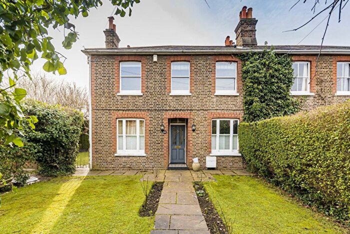 4 Bedroom Property To Rent In Richmond Road, West Wimbledon, SW20