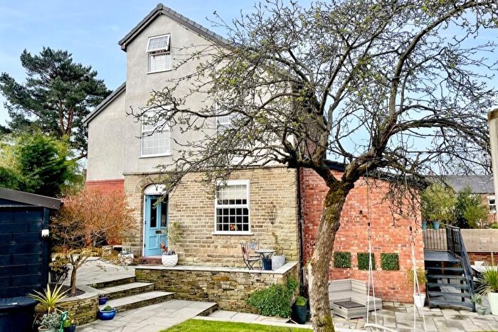 4 Bedroom Terraced House For Sale In East Drive, Marple, SK6