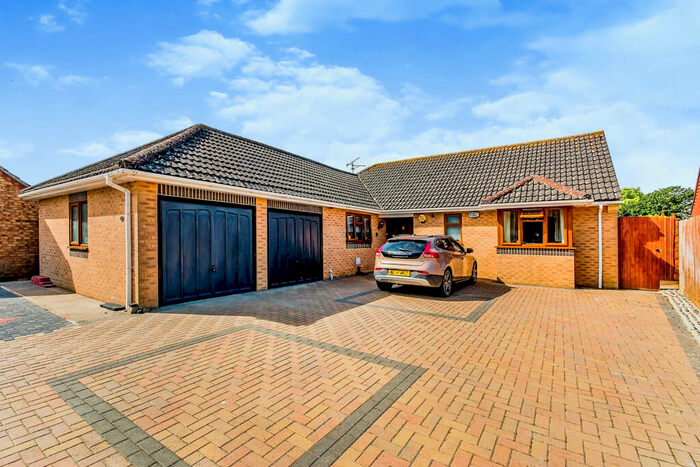 3 Bedroom Detached Bungalow For Sale In Anvil Close, Gedney Dyke, Spalding, PE12
