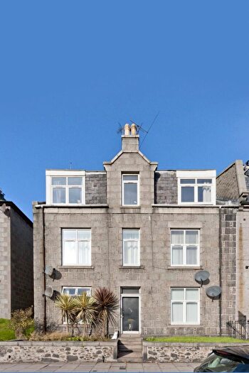 1 Bedroom Flat To Rent In Holburn Street, City Centre, Aberdeen, AB10