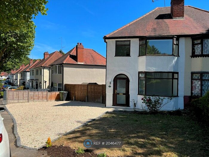 3 Bedroom Semi-Detached House To Rent In Somery Road, Dudley, DY1