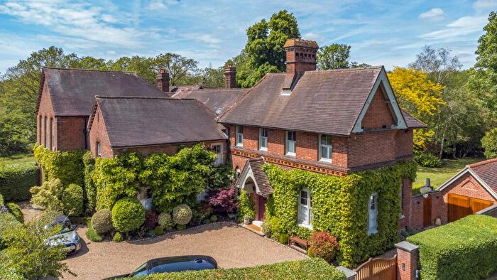 6 Bedroom House For Sale In School Road, Chislehurst, Kent, BR7