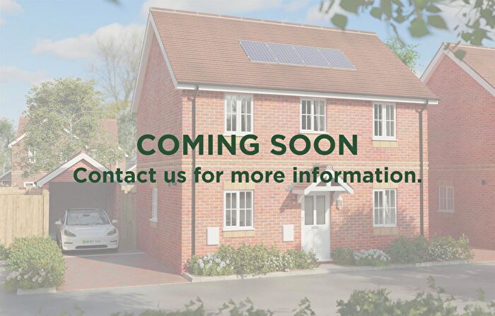 4 Bedroom Detached House For Sale In The Rookery, Whiteley, SO31