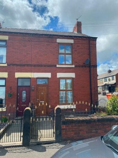 2 Bedroom End Of Terrace House To Rent In Govett Road, St. Helens, WA9