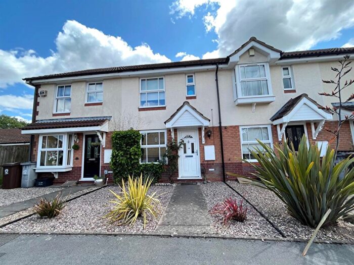 2 Bedroom House To Rent In Alderminster Road, Solihull, West Midlands, B91