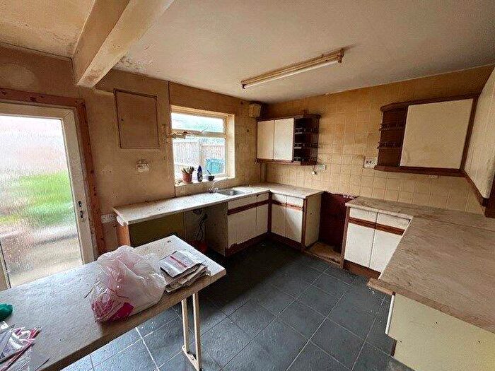 3 Bedroom Terraced House For Sale In Neville Road, Chester, Cheshire, CH3