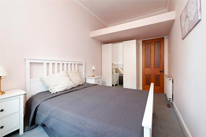 2 Bedroom Apartment To Rent In Dudley Drive, Glasgow, Lanarkshire, G12