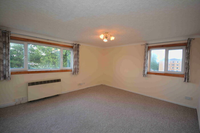 2 Bedroom Flat To Rent In Chattan Avenue, Inverness, IV2