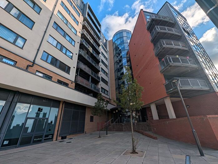 2 Bedroom Flat For Sale In Gabrielle House, -, Perth Road, Gants Hill, IG2