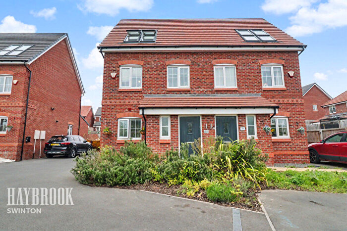 3 Bedroom Semi-Detached House For Sale In Woodlark Walk, Goldthorpe, S63