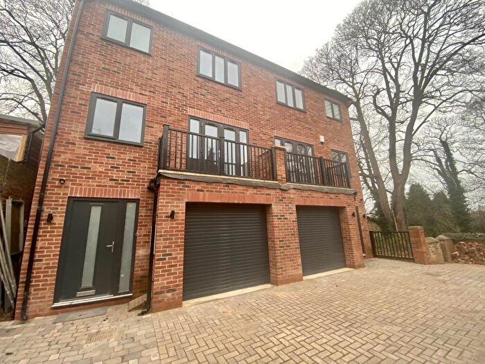 3 Bedroom Town House To Rent In Hurworth Road/ Hurworth - Darlington, DL2