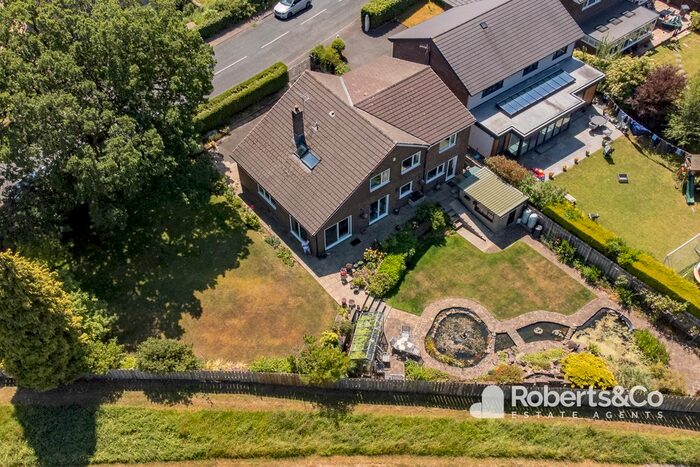 5 Bedroom Detached House For Sale In Station Road, Hoghton, Preston, PR5