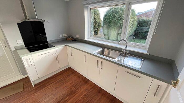 2 Bedroom Detached Bungalow For Sale In St. Marks Avenue, Cherry Willingham, Lincoln, LN3