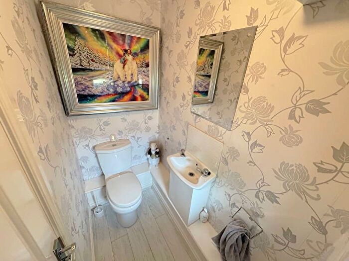 2 Bedroom Semi-Detached House For Sale In Normoss Avenue, Blackpool, FY3