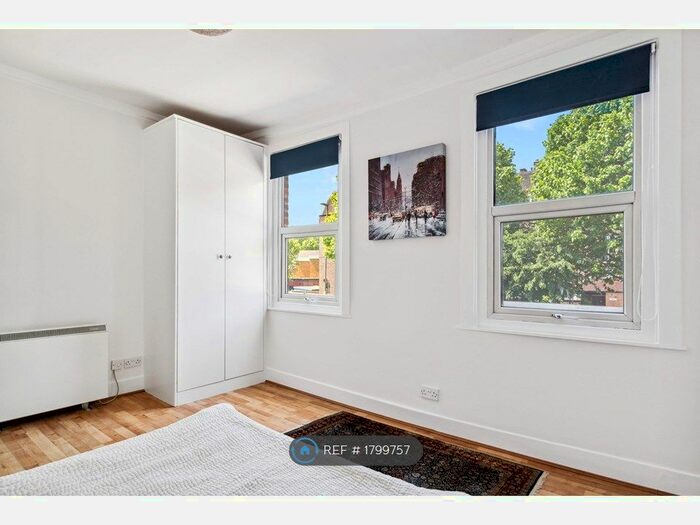 1 Bedroom Flat To Rent In Garratt Lane, London, SW18