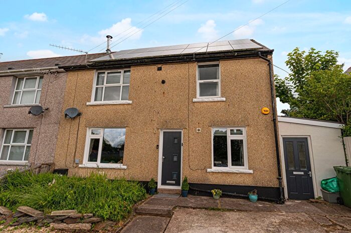3 Bedroom Semi Detached House For Sale In Llanover Avenue, Pontllanfraith, NP12