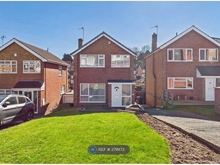 3 Bedroom Detached House To Rent In Southcliffe Road, Carlton, Nottingham, NG4