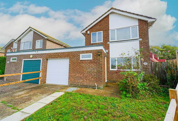 3 Bedroom Detached House For Sale In Stablefields, Cottage Lane, Westfield, Hastings, TN35