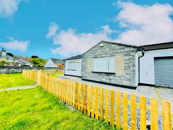 2 Bedroom Bungalow To Rent In Merthyr Tydfil, CF48