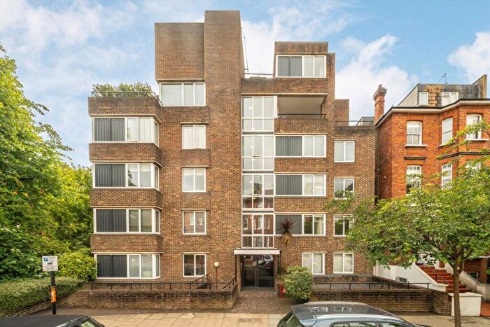 2 Bedroom Flat To Rent In Adamson Road, London, NW3