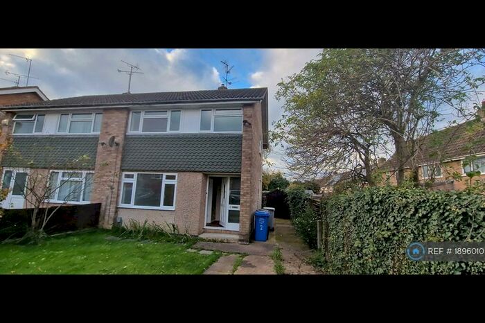 3 Bedroom Semi-Detached House To Rent In St. Christophers Close, Kettering, NN15