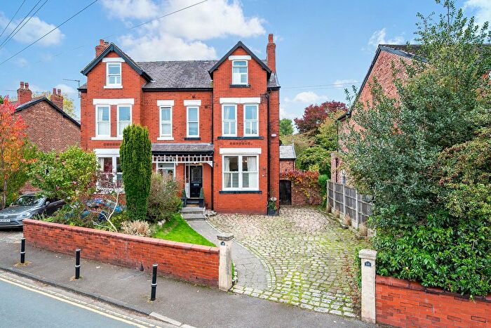 5 Bedroom Semi-detached House For Sale In Mersey Road, Heaton Mersey, SK4