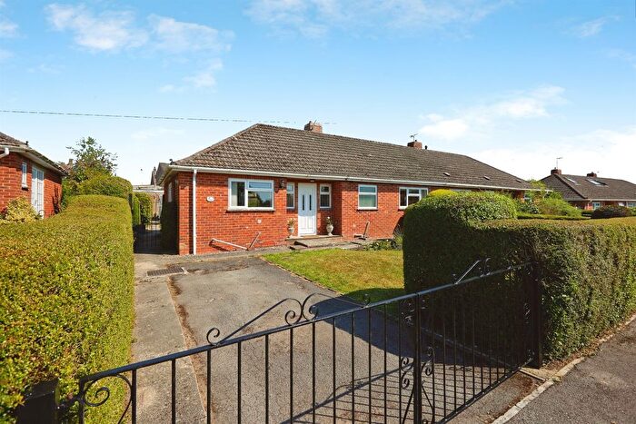 2 Bedroom Semi Detached Bungalow For Sale In Grosvenor Road, Shaftesbury, SP7