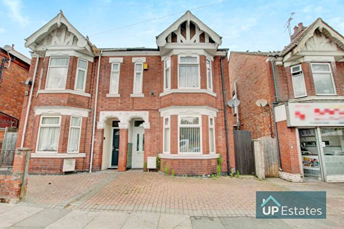 4 Bedroom Semi-Detached House To Rent In Foleshill Road, Coventry, CV6