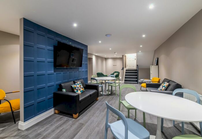 1 Bedroom Flat To Rent In Block B, Canning Place, NG1